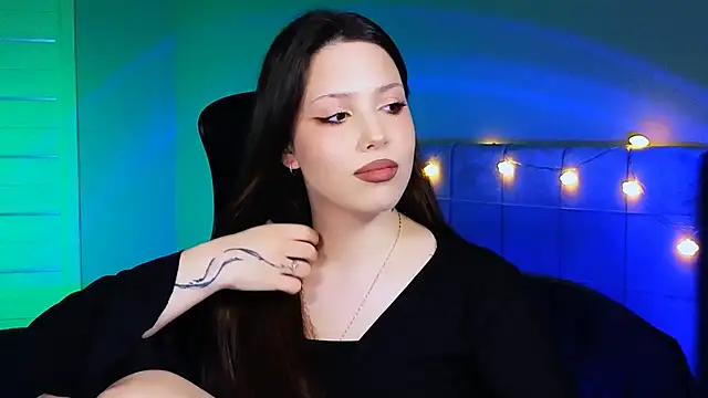 Stacy Gonzales  online show from February 18, 9:32 am