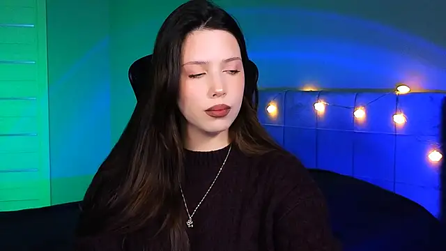 Stacy Gonzales  online show from February 19, 9:50 am