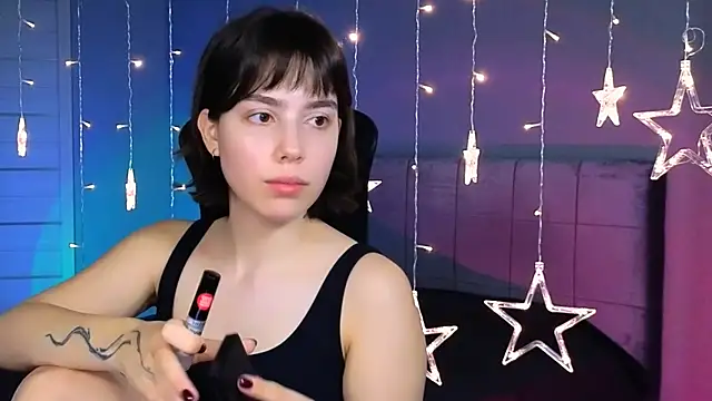 Stacy Gonzales  online show from November 4, 6:56 am