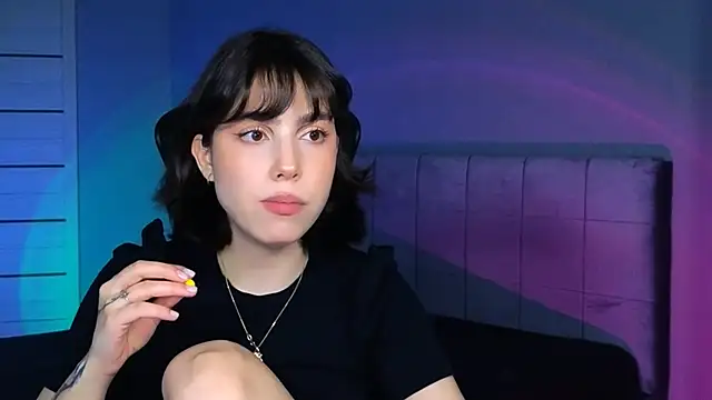 Stacy Gonzales  online show from December 22, 11:51 am