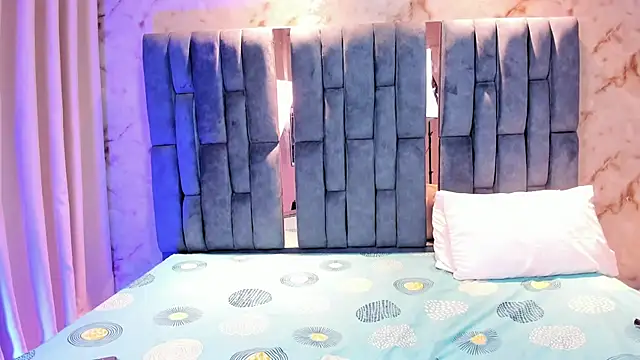 RoseTaylor   online show from March 1, 5:09 am