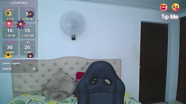 cristal horny19 online show from March 1, 8:44 pm