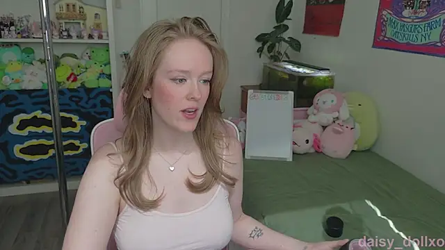 Daisy Dollxo online show from April 27, 7:34 pm