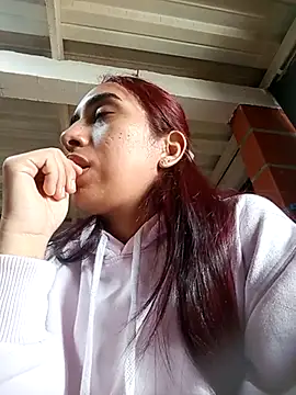 ifeelverywet andhot online show from February 28, 2:31 pm