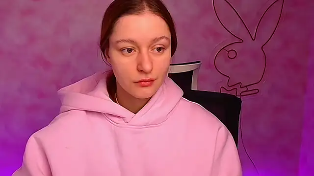 Fantasy July online show from December 4, 6:44 am