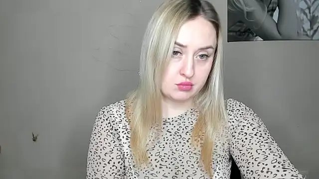 KennaJamess8 online show from January 15, 5:58 pm