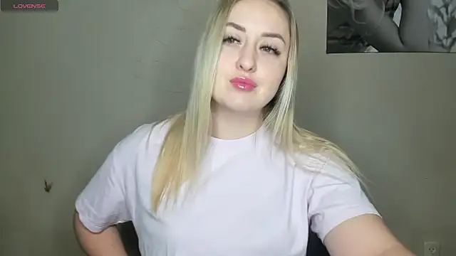 KennaJamess8 online show from January 21, 5:51 pm