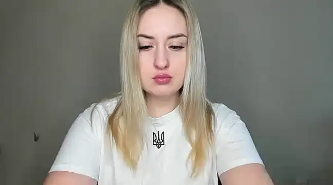 KennaJamess8 online show from February 24, 12:59 pm