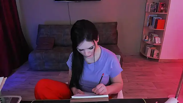 Lora Cain online show from March 11, 3:23 am