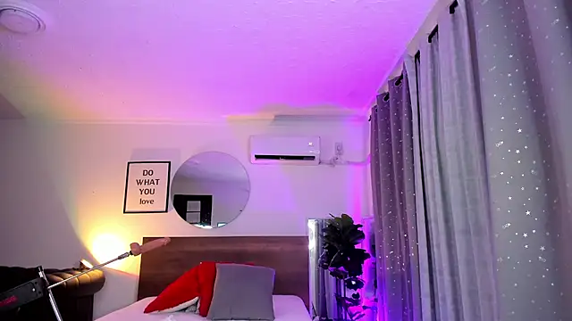 valery yepes online show from February 7, 4:35 pm