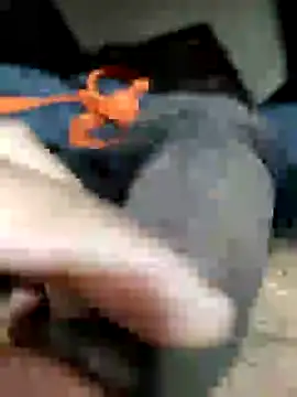 Snapshot of horneylover2024 chatting on December 3, 1:21 pm horneylover2024 online show from December 3, 1:21 pm