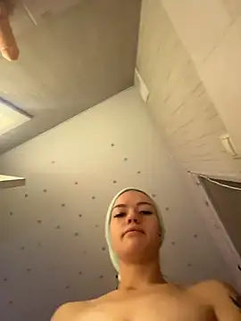 -Sexy Barbie- online show from November 3, 2:13 am