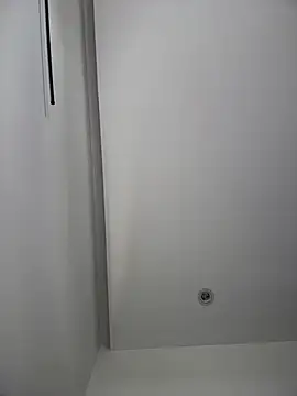 -Sexy Barbie- online show from February 12, 7:25 am