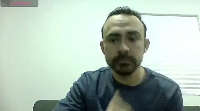 Snapshot of mexicancockk1 chatting on January 4, 2:14 am mexicancockk1 online show from January 4, 2:14 am