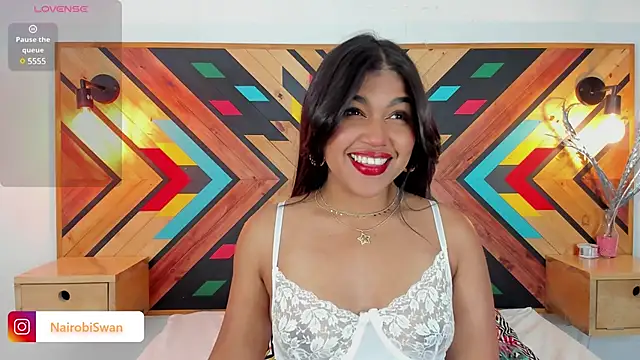 NaiirobiSwan online show from March 17, 8:09 pm