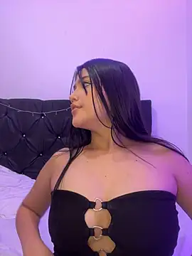 alisson carolina73 online show from December 29, 2:49 am