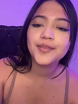 alisson carolina73 online show from January 5, 11:55 pm