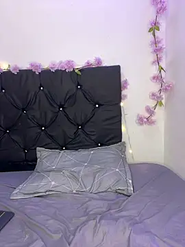 alisson carolina73 online show from January 21, 2:11 am