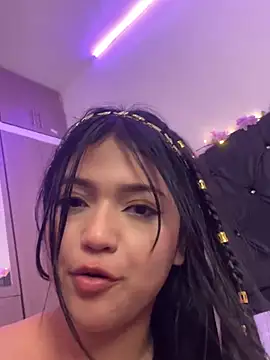 alisson carolina73 online show from January 26, 3:27 am