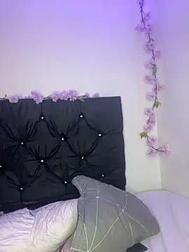 alisson carolina73 online show from February 15, 3:31 am