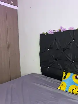 alisson carolina73 online show from March 9, 9:46 pm