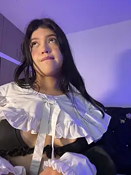 alisson carolina73 online show from October 5, 3:38 am