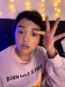 alisson carolina73 online show from November 20, 10:42 pm