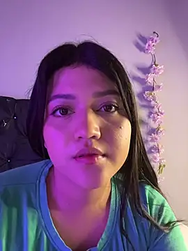 Snapshot of alisson_carolina73 chatting on June 18, 2:56 am alisson carolina73 online show from June 18, 2:56 am