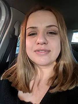 cansuozell online show from November 20, 11:54 am