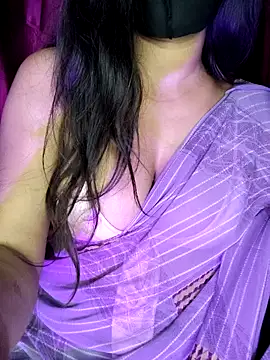 SexyAndHottie online show from January 6, 5:41 am