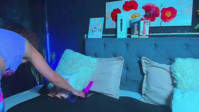 dulce celeste15 online show from February 2, 10:13 am