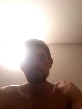 Snapshot of Puusy780 chatting on June 12, 2:43 am Puusy780 online show from June 12, 2:43 am