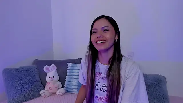 Snapshot of Brisa_blue chatting on November 14, 4:38 pm Brisa blue online show from November 14, 4:38 pm