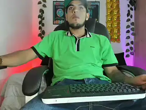 mikee scooth online show from February 7, 3:12 am