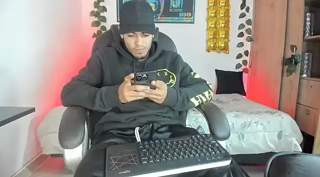 mikee scooth online show from February 12, 3:51 am