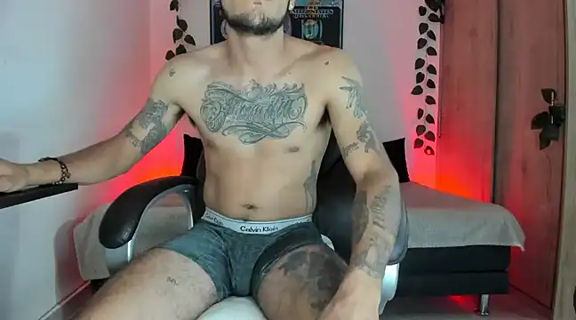 mikee scooth online show from March 3, 6:26 am