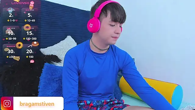 Bragam Stiven online show from October 4, 10:35 am