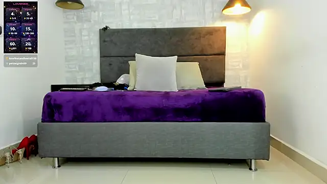 Snapshot of missnatash chatting on February 5, 4:36 pm missnatash online show from February 5, 4:36 pm