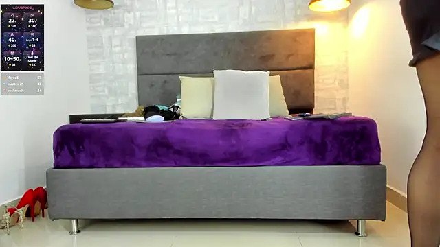 Snapshot of missnatash chatting on March 10, 4:25 pm missnatash online show from March 10, 4:25 pm
