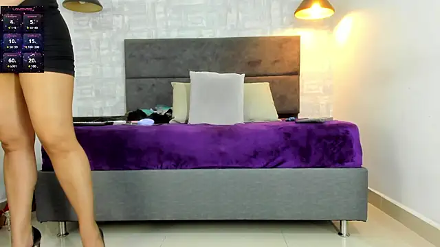 Snapshot of missnatash chatting on March 12, 11:42 am missnatash online show from March 12, 11:42 am