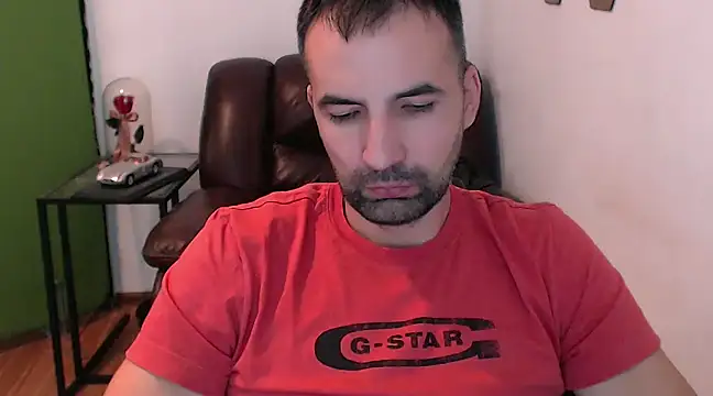 Leo 1617 online show from December 4, 3:32 pm