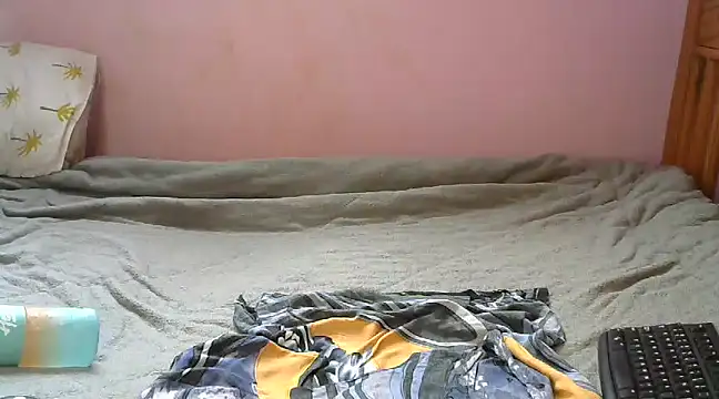 Caryyyl online show from March 15, 10:57 am