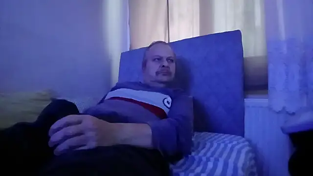 amylrmm1903 online show from November 12, 11:32 am