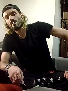 Snapshot of harterdome chatting on November 12, 12:00 am harterdome online show from November 12, 12:00 am