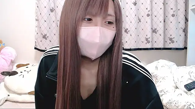 Snapshot of _hiyor_ chatting on February 17, 5:41 pm hiyor online show from February 17, 5:41 pm