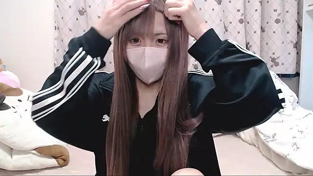 Snapshot of _hiyor_ chatting on February 27, 4:18 pm hiyor online show from February 27, 4:18 pm