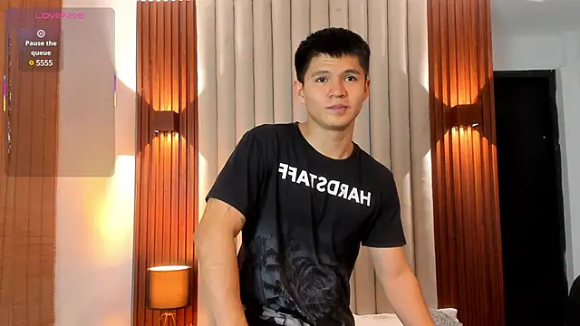 Snapshot of Ryo_kush chatting on February 6, 7:40 pm Ryo kush online show from February 6, 7:40 pm