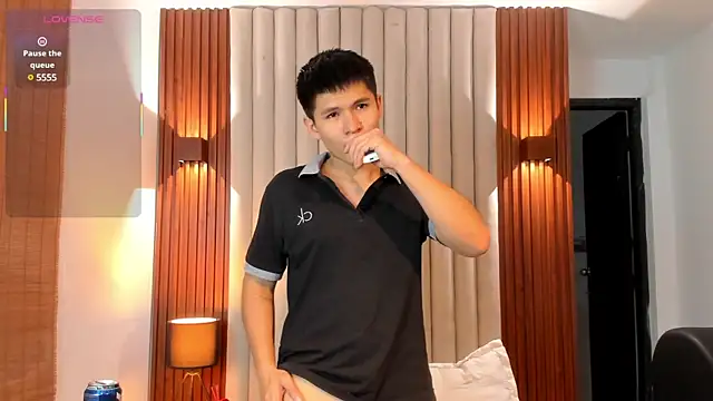 Snapshot of Ryo_kush chatting on February 8, 7:38 pm Ryo kush online show from February 8, 7:38 pm