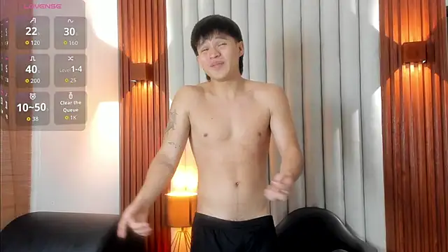 Snapshot of Ryo_kush chatting on October 2, 3:02 am Ryo kush online show from October 2, 3:02 am