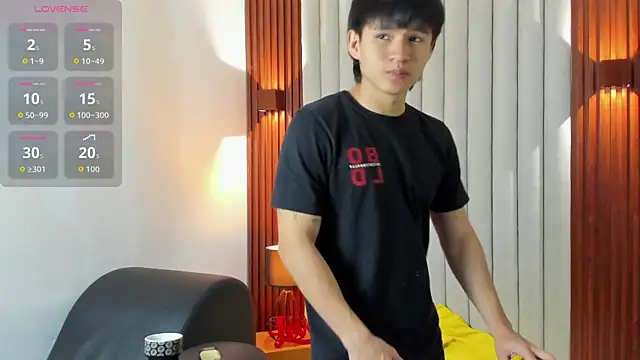 Snapshot of Ryo_kush chatting on October 29, 3:42 am Ryo kush online show from October 29, 3:42 am